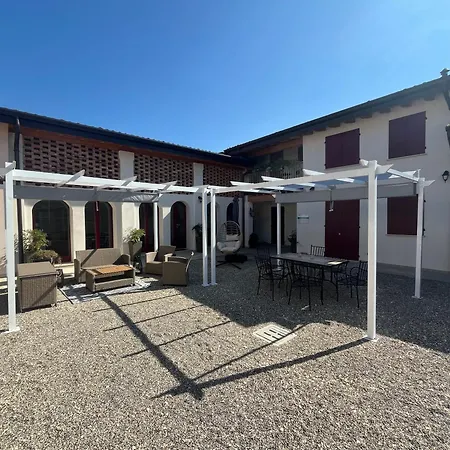 Foresteria L'idea Di Simo E Vale Bed & Breakfast Cignone